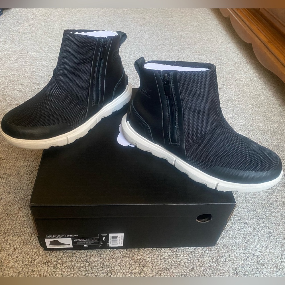 SOREL Explorer II Bootie - Black size 8